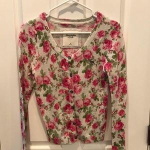 Abercrombie & Fitch Cardigan Sweater